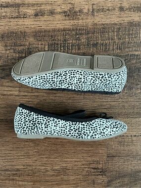 Old Navy Kids Ballet Flats ‘Cheetah Print’ (size 9)